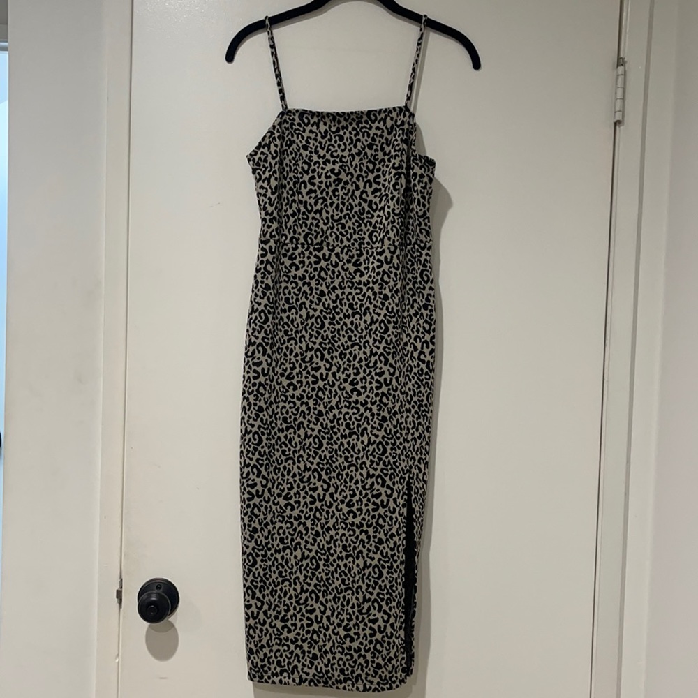*NEW* Zara Animal Print Dress (NWT)